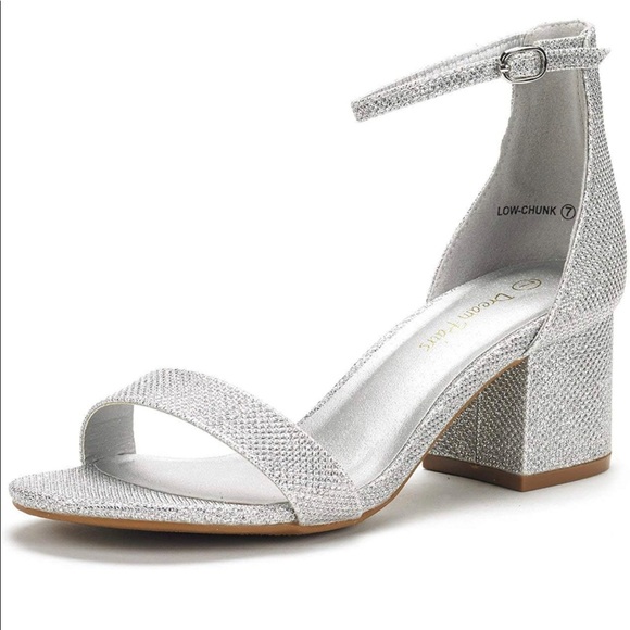 DREAM PAIRS Women's Low-Chunk Low Heels - Picture 2 of 8